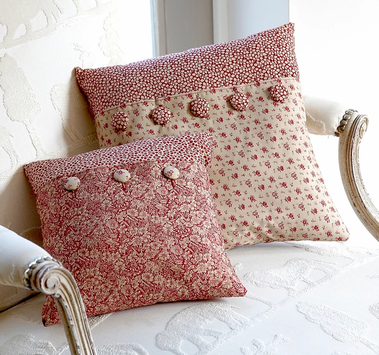 How to Sew a Buttoned Cushion Cover
