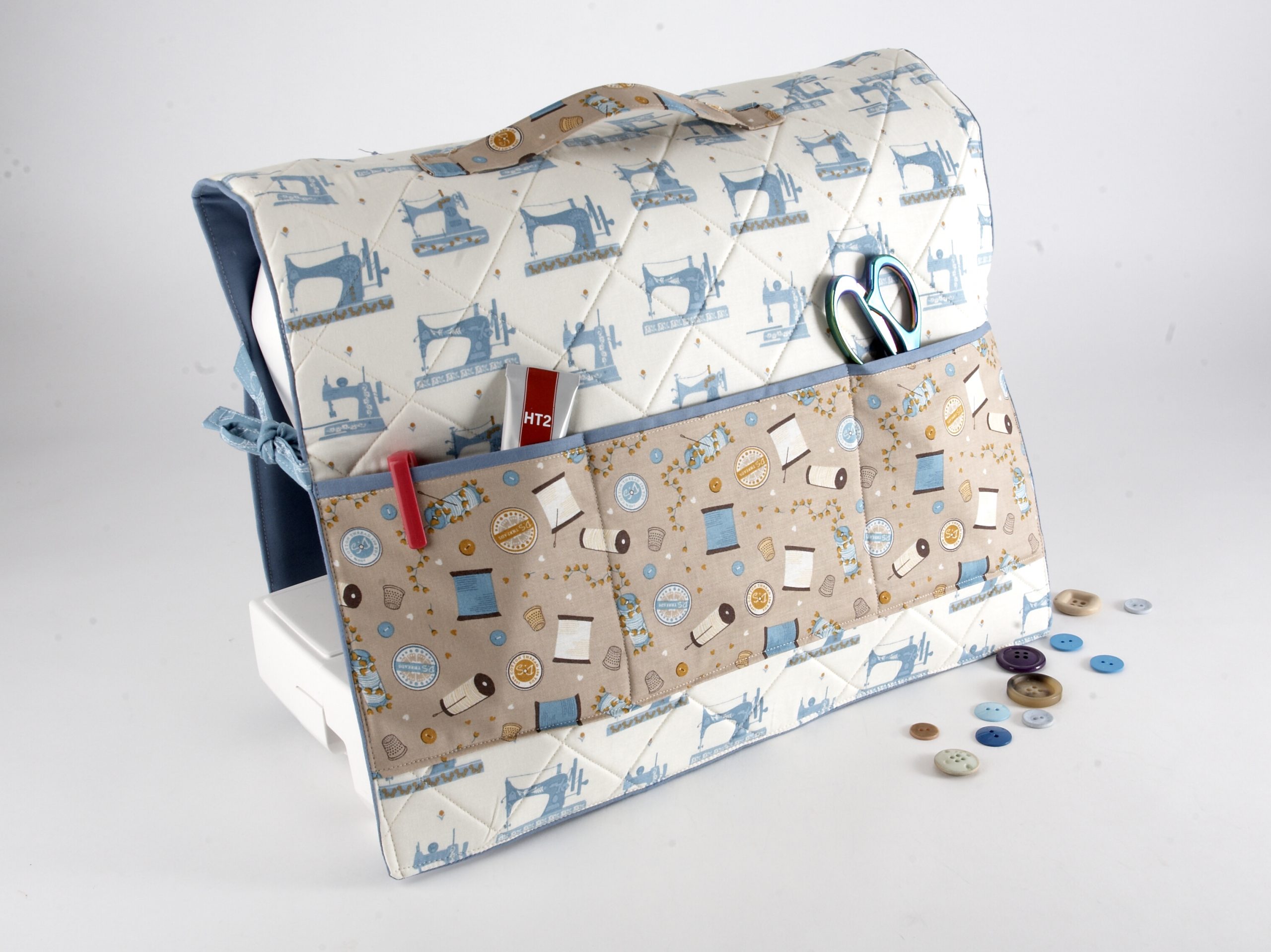 Make a sewing machine dust cover! by Debbie Shore 