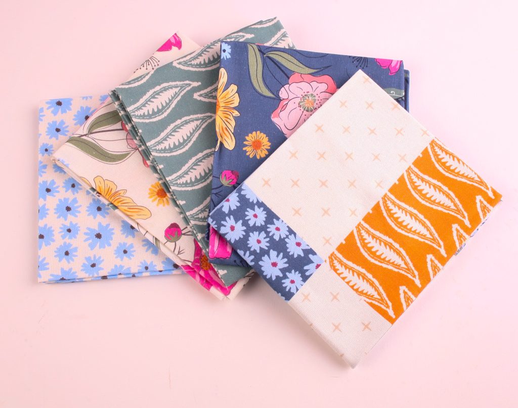 20% off Craft Cotton Co Patchwork Fusion 5 Fat Quarter Pack
