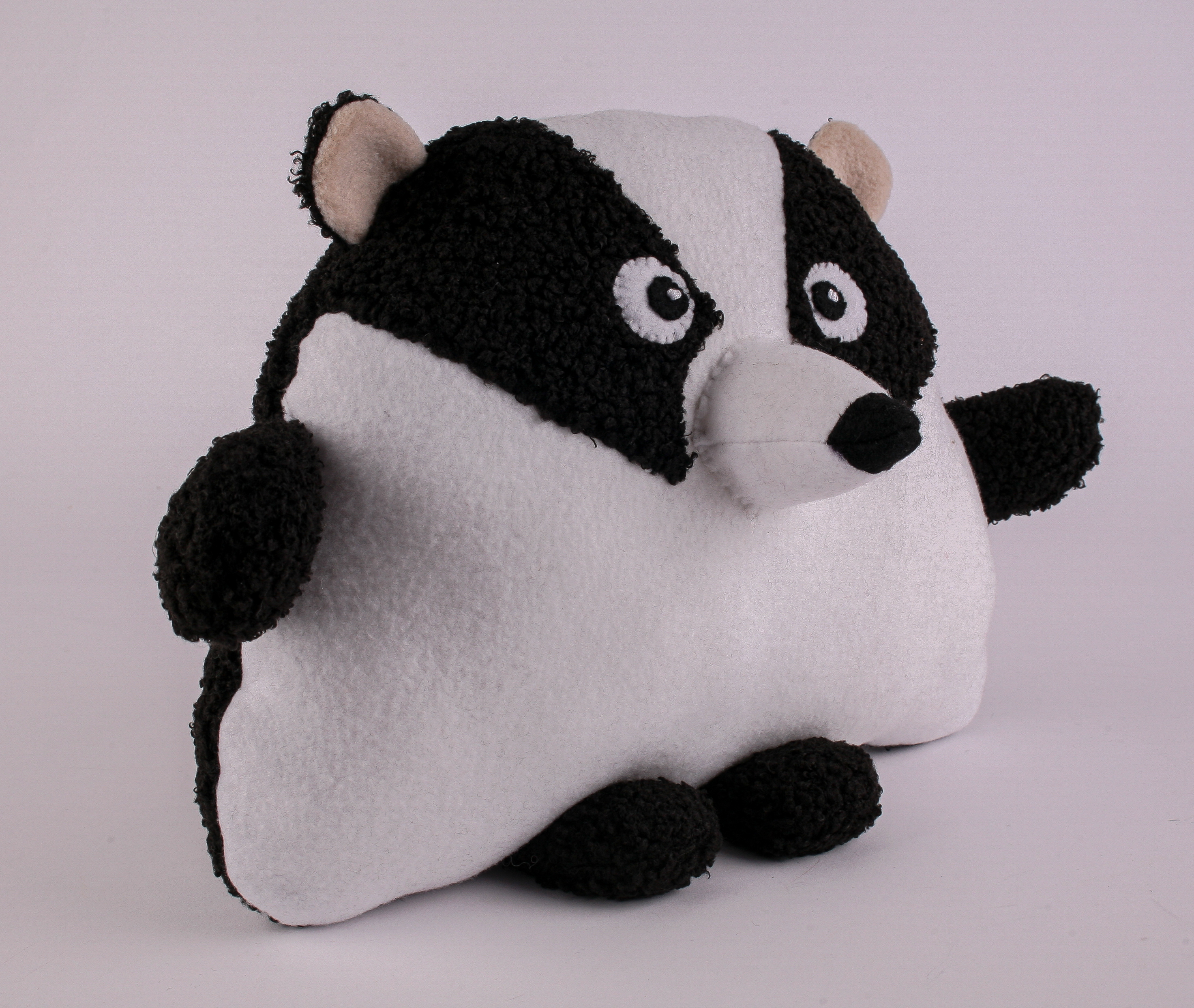 Pre - order The Chumleys! - Benjamin Badger- Kit - Image 2