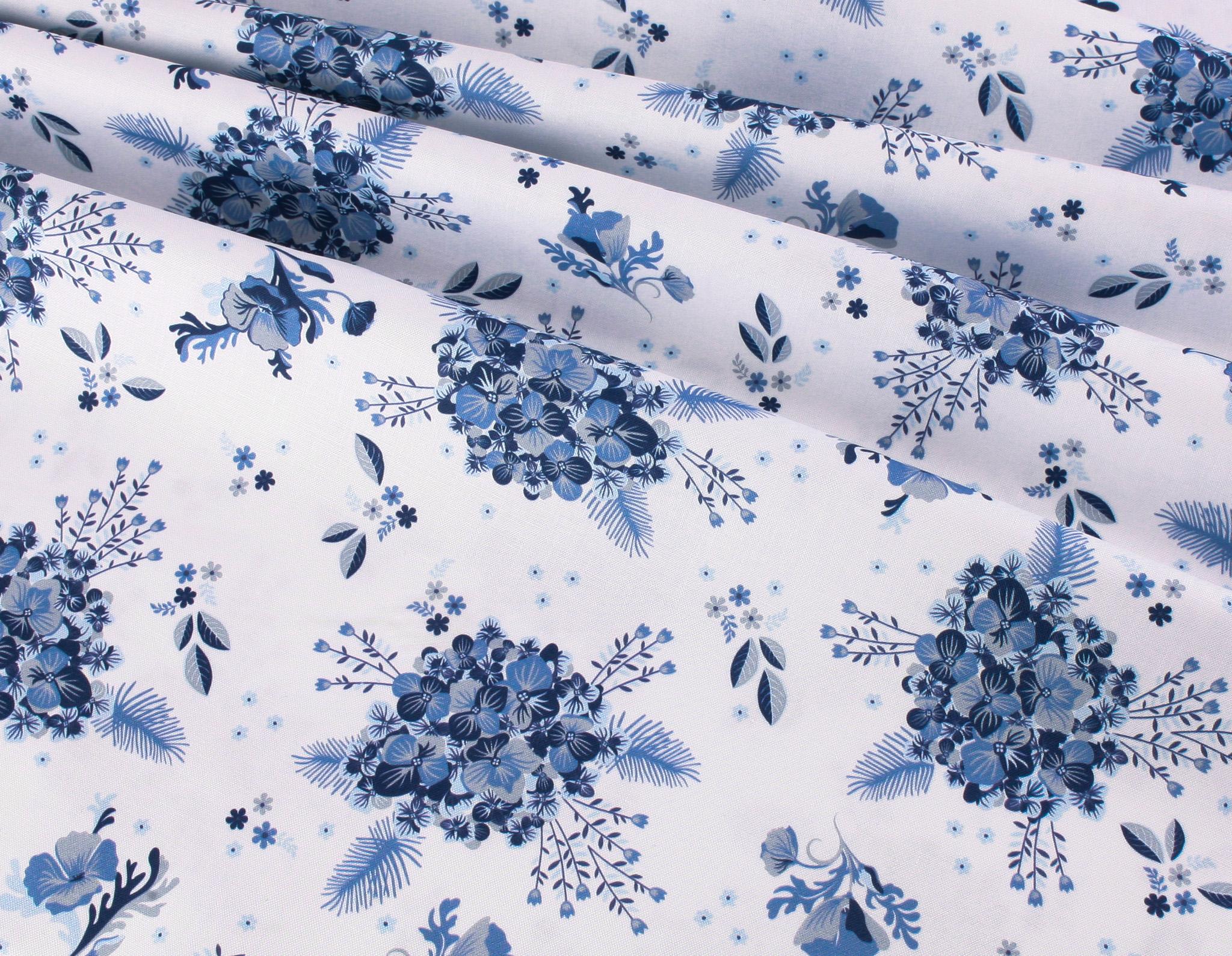 Poppie Cotton - Lakeland Blues Hydrangeas Light