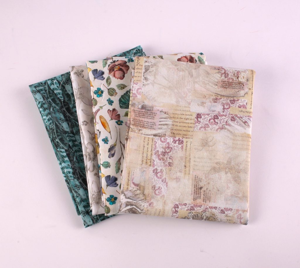 Clothworks Night Whispers 4 Fat Quarter Pack