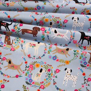 3 Wishes Fabrics - Every Home: Every Dog: Wreath