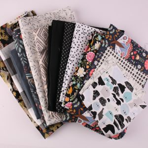 500g End of Bolt 'Scrap Fabric' Bundle - Blacks - 3