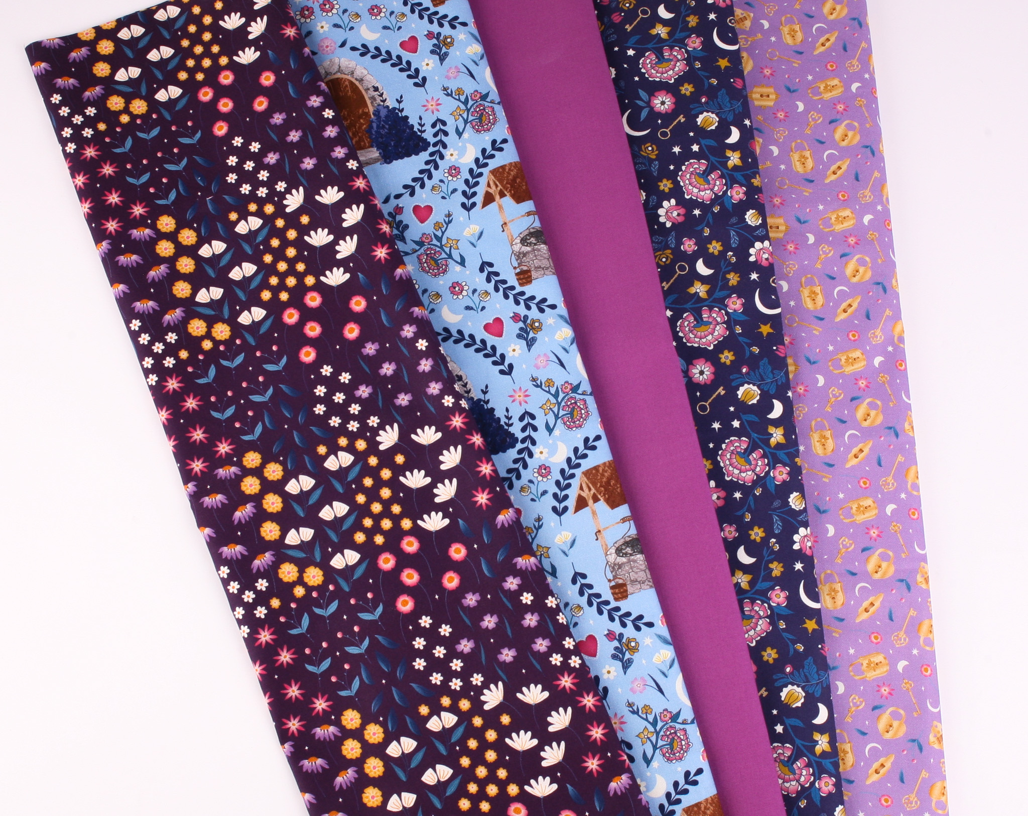 Kimberley Hind Enchanted Cottage - 4 Half Metre Bundle: 1 Free Plain