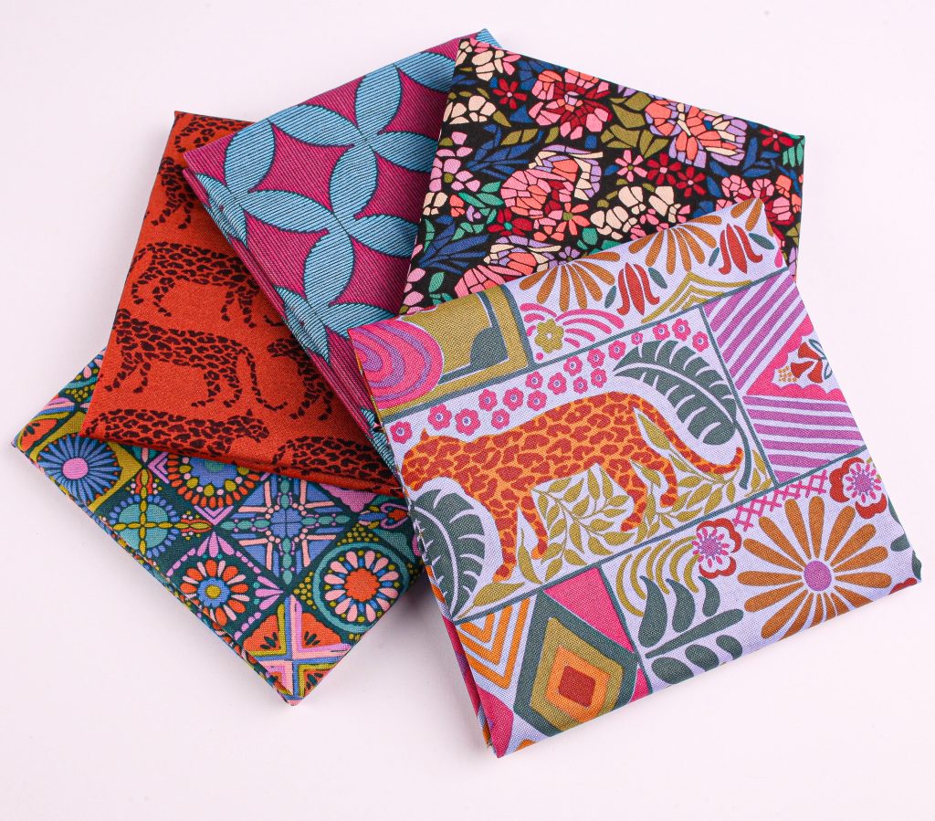 Anna Maria Textiles - Rhapsody 5 Fat Quarter Pack