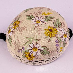 Wrist Pin Cushion - Daisy