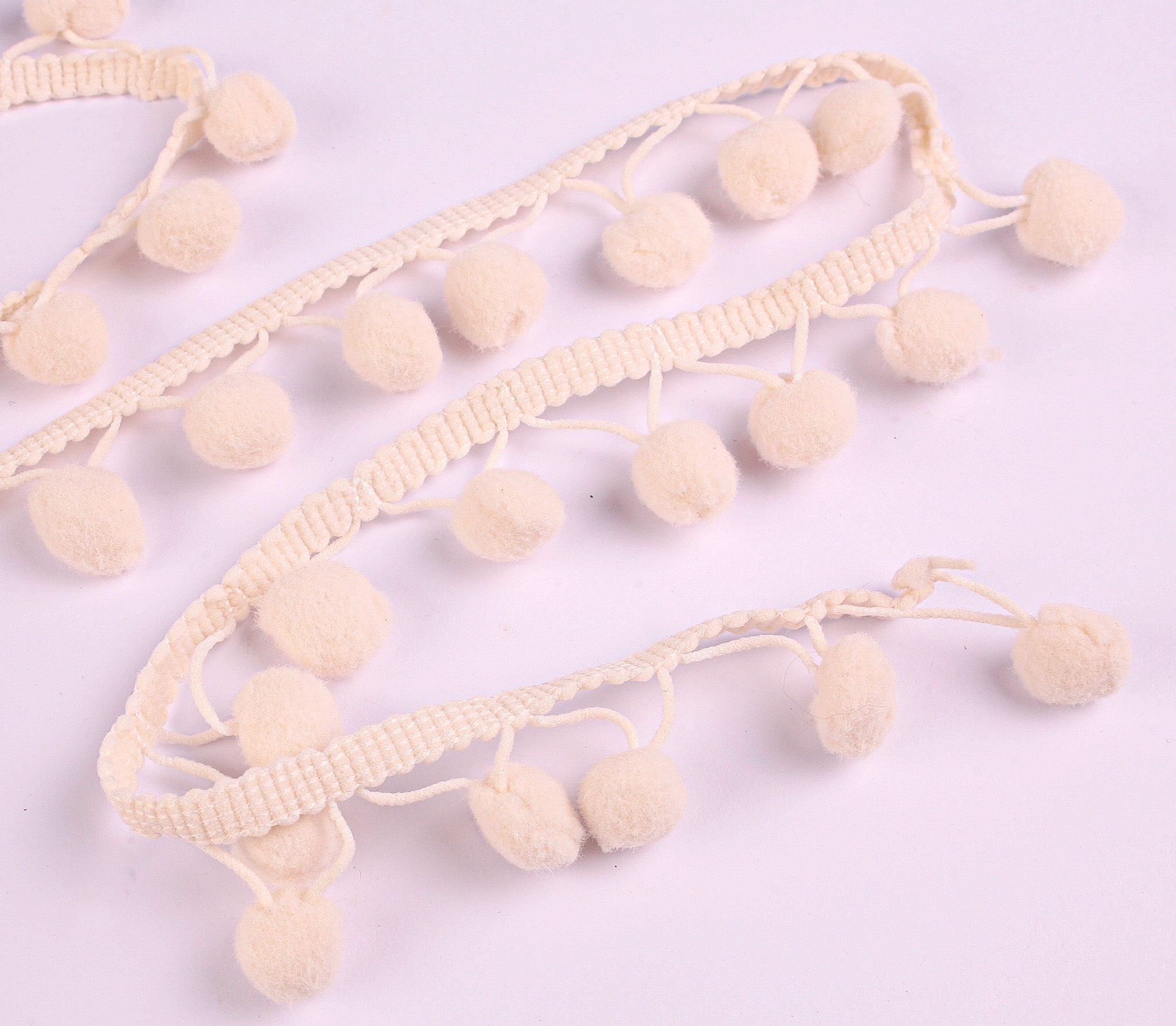 Cream 0.5" Pom Pom Trim - Price per Metre