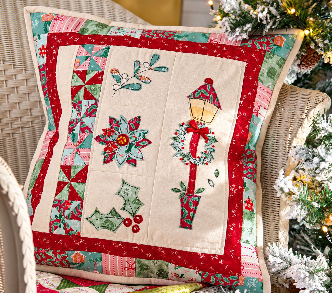 Half Yard Sewing Club Members Only! Christmas Cushion Cover Kit - Image 3