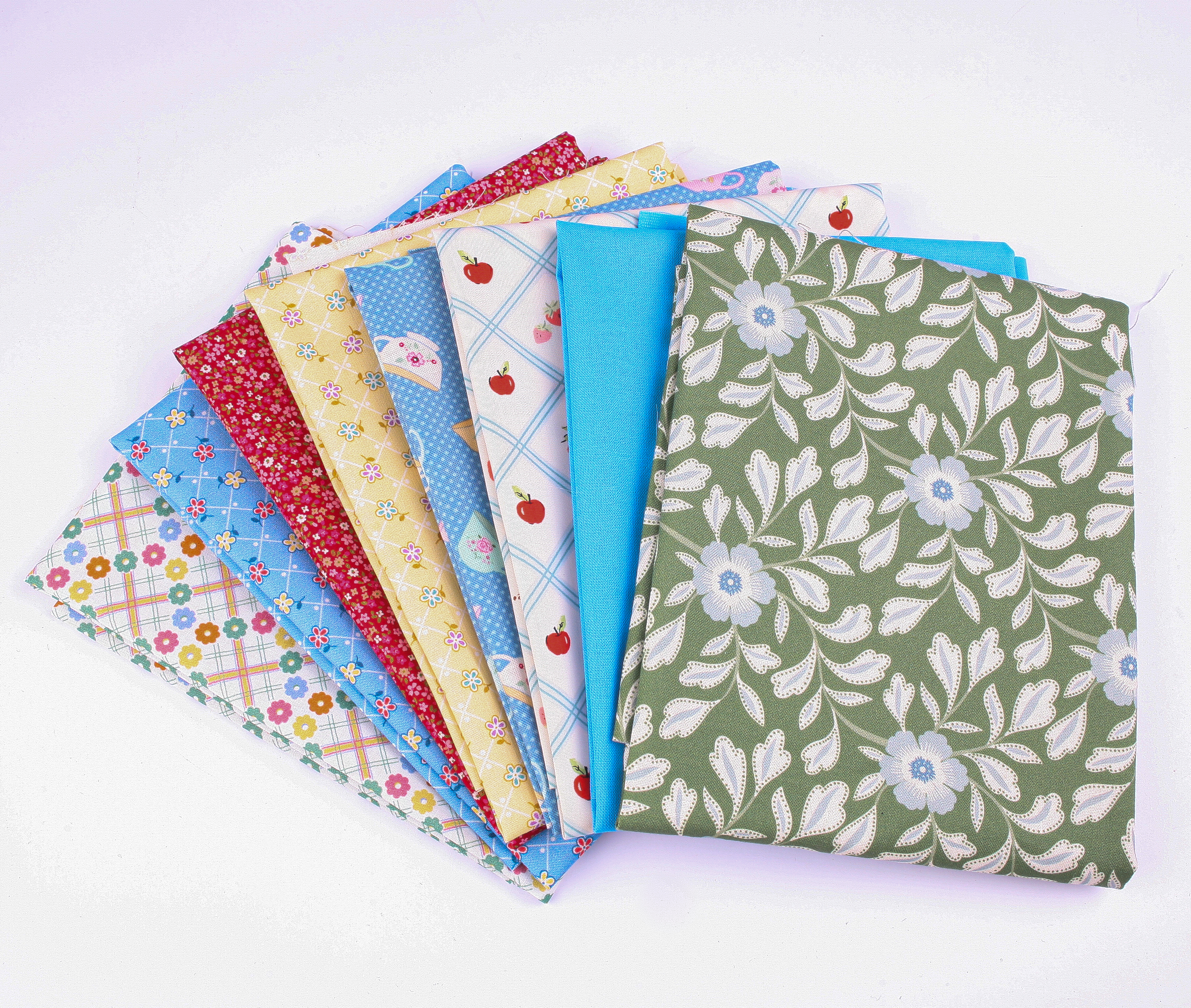 20% off Patchwork Picks - Happy Days 8 Fat Quarter Pack