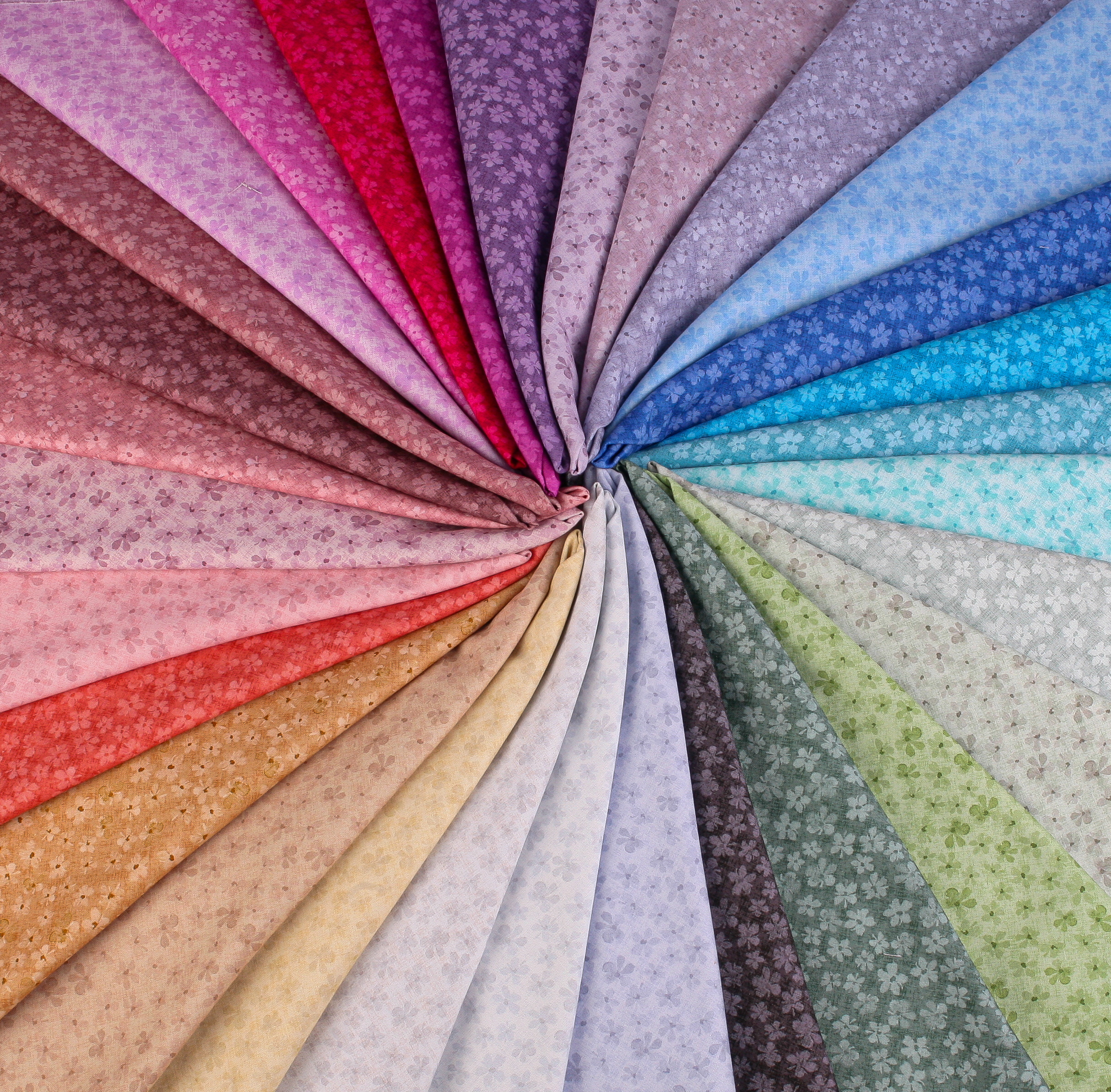 Debbie Shore Petal Palette Blender 30 x Fat Quarter Bundle