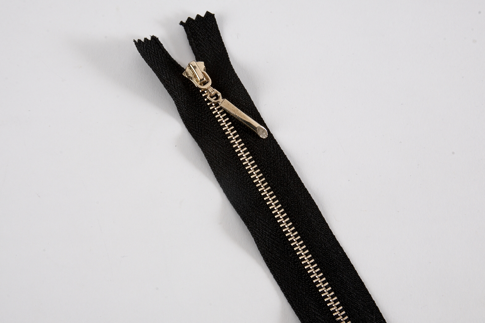Metal Zip with Decorative Pull - Black with Straight Pull
