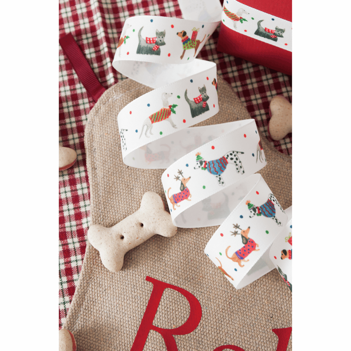 BERISFORDS Christmas Jolly Dogs Ribbon - 25mm PRICE PER METRE