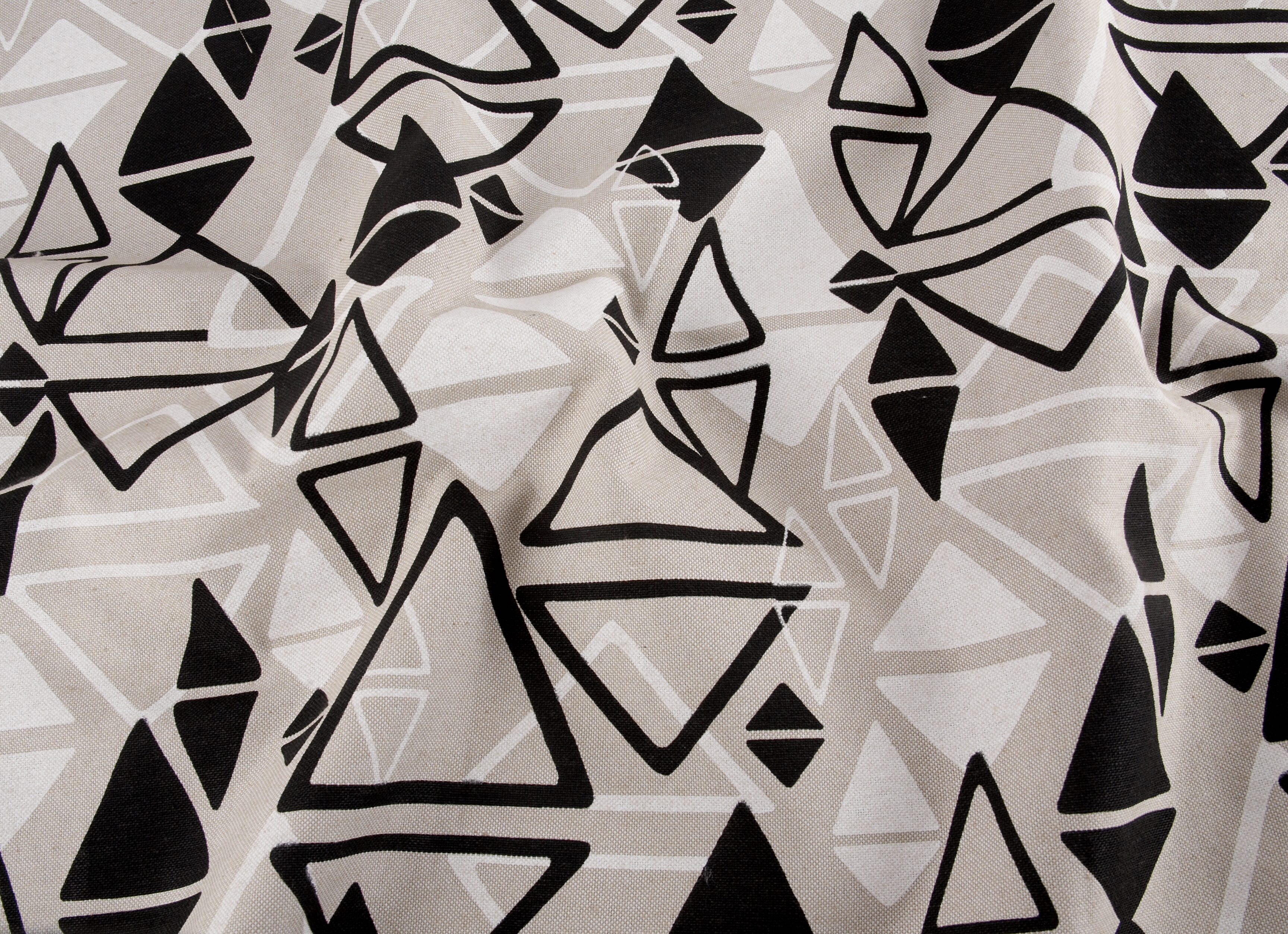 Aztec Triangle Print Linen Look Canvas - Black/Cream